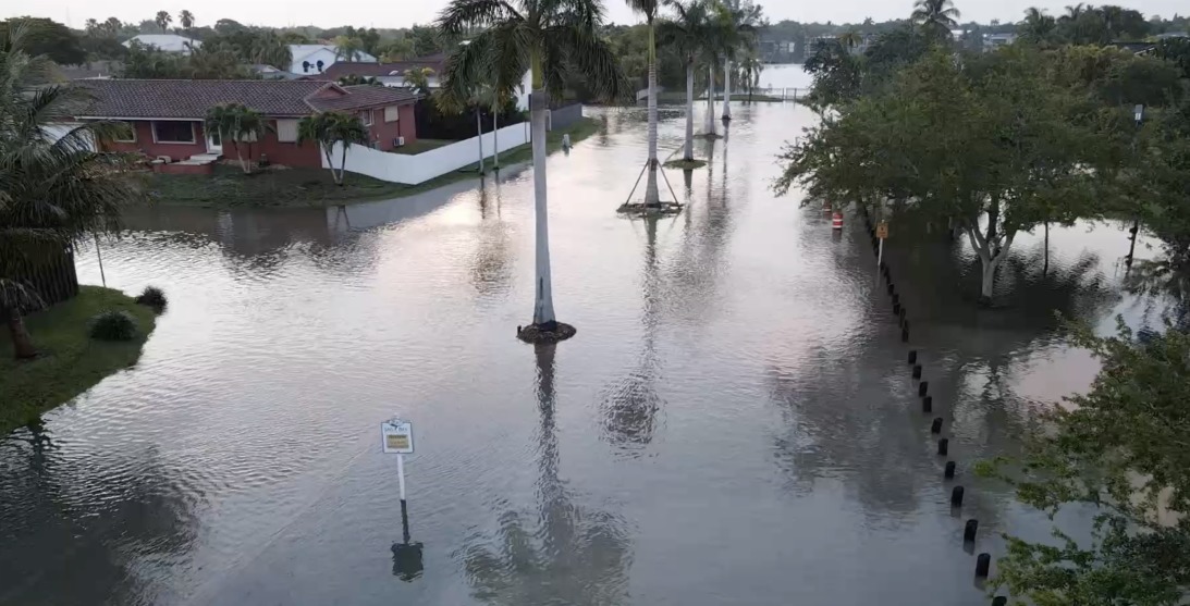 Cutler Bay sigue lidiando con calles inundadas tras las fuertes lluvias