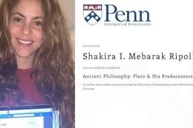 Shakira aprovachó la cuarentena para graduarse de filosofía antigua