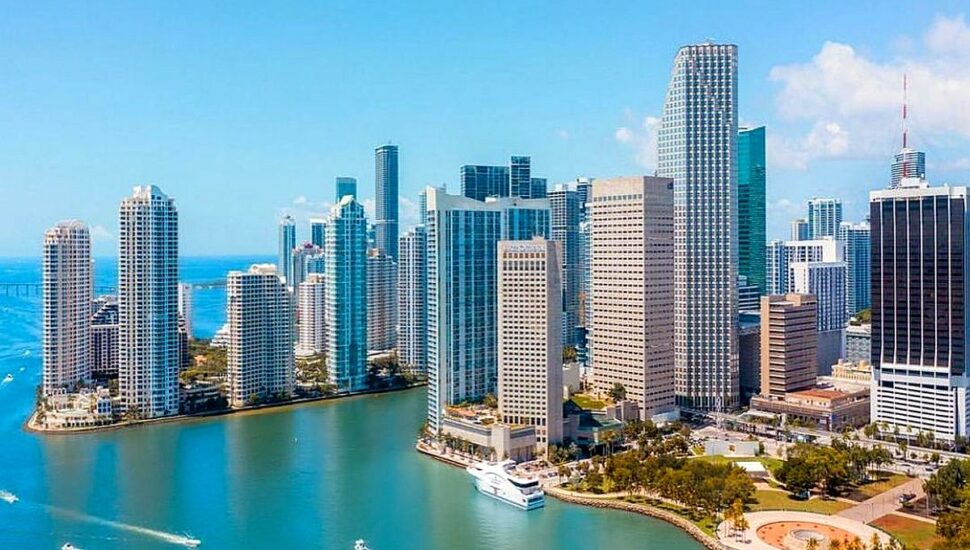 Miami y Curitiba se unen para la emisión de visas y vuelos directos
