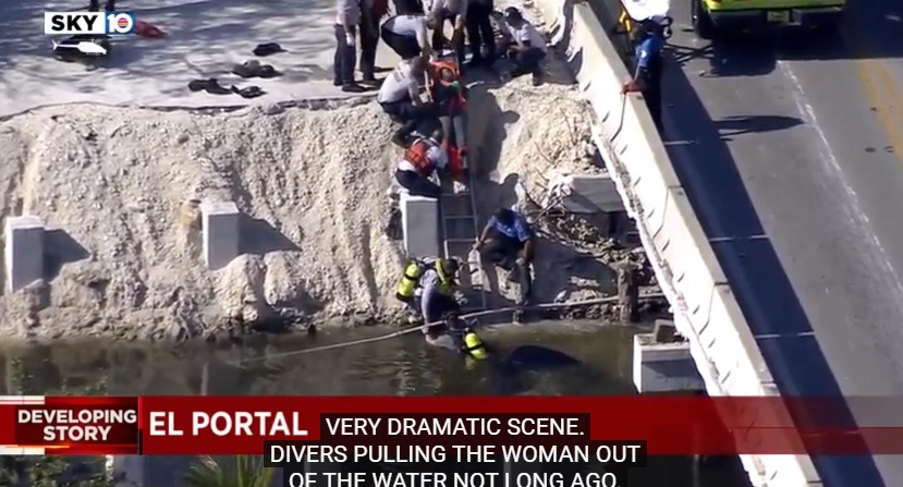 En vídeo: Policía le salva la vida a mujer que cayó en canal de agua en el Portal