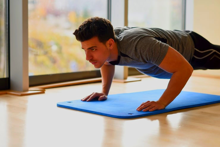 ¿Sin tiempo para entrenar? Este es el ejercicio que los expertos recomiendan