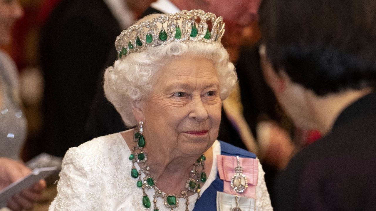 “No le queda más tiempo”: La reina Isabel II está por partir de este mundo, afirmó su ex secretario