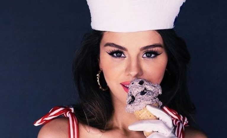 ¡Controla Instagram! La imagen con la que Selena Gómez destronó a Kim Kardashian