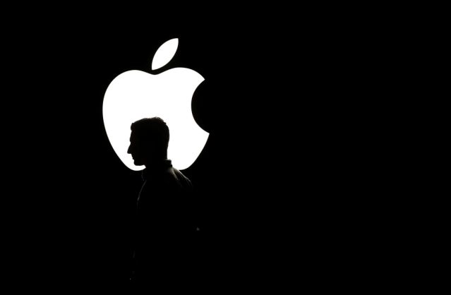 Apple se convierte en la primera empresa que vale 2 billones de dólares de EE.UU.