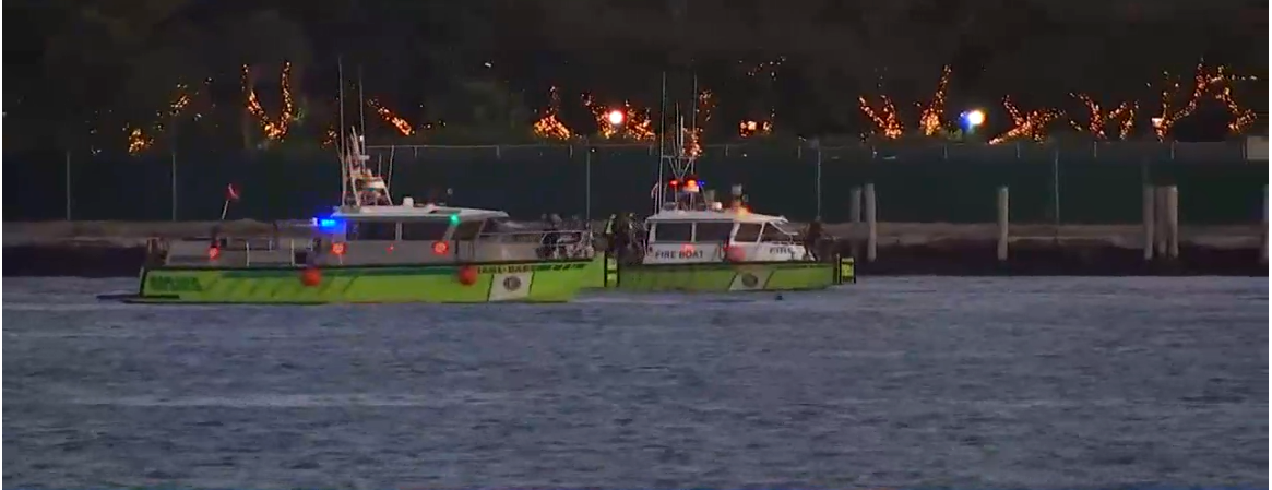 Autoridades identifican a víctimas que cayeron en automóvil desde el ferry de Fisher Island