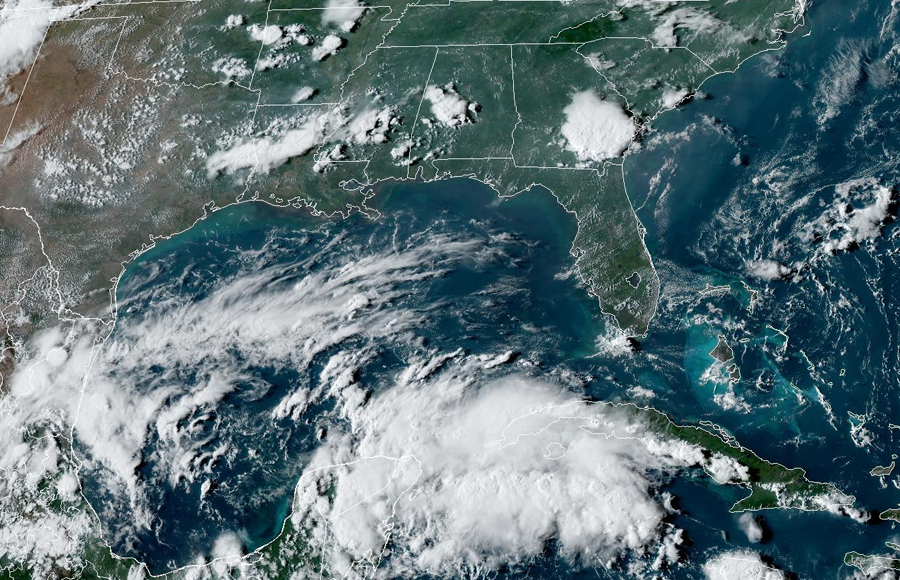 Onda tropical en el Atlántico apunta a Florida ¿Qué esperar en Miami?