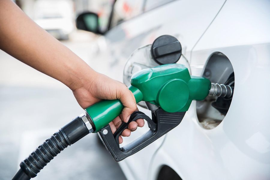 Precio del combustible declinó dos centavos las últimas semanas en Florida