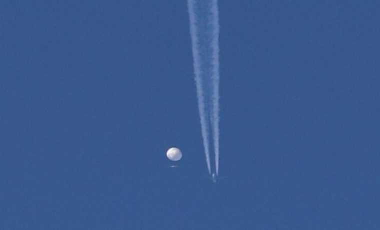 EE.UU. confirmó que derribó el “globo espía” chino con aviones de combate