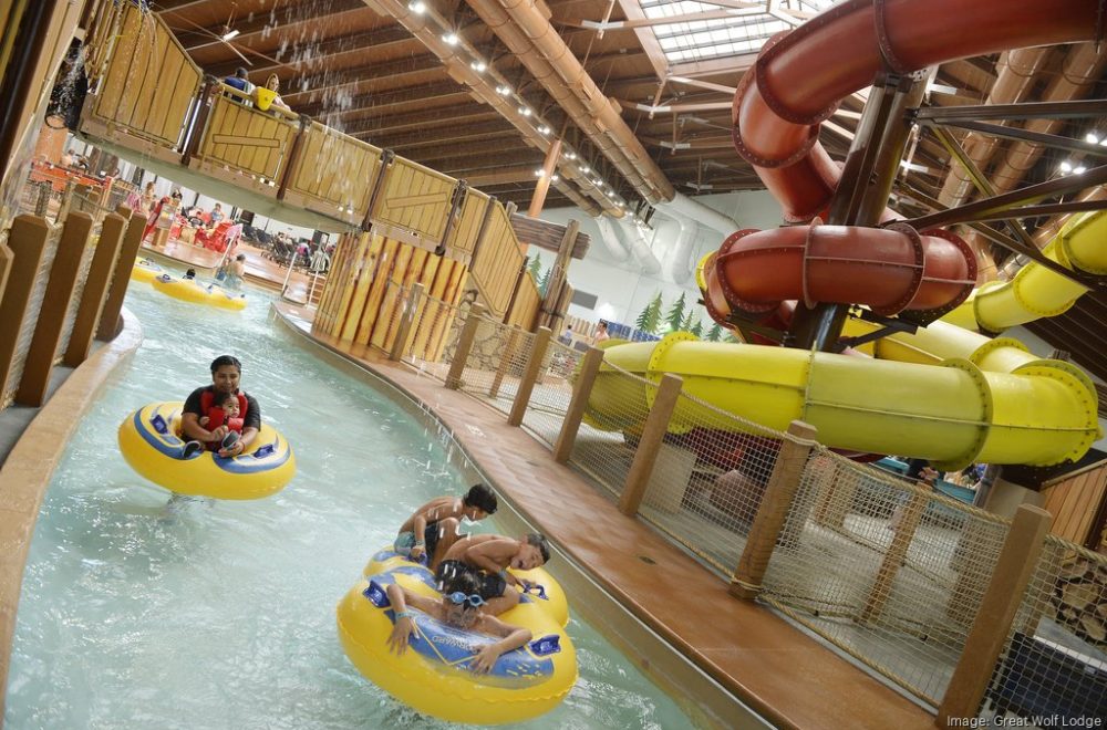 Great Wolf Lodge abre en Naples: piscinas, toboganes y un resort de fantasía