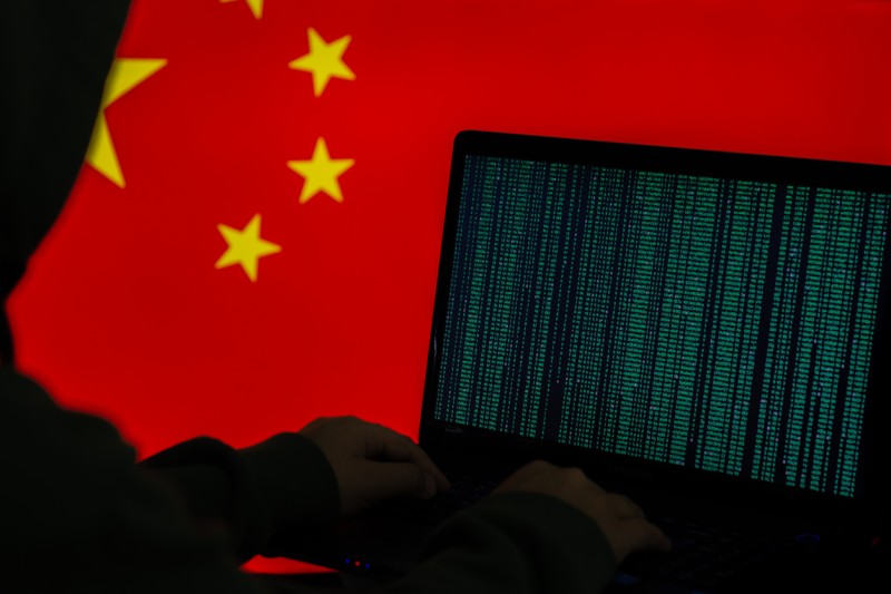 ¿Sigue la guerra? FBI  alertan plan de piratas informáticos chinos para robar vacunas de EEUU