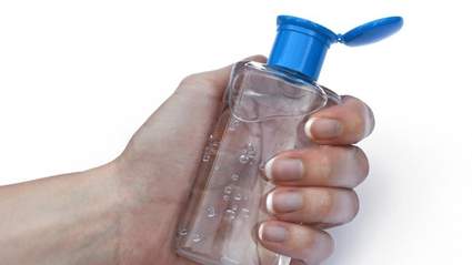 ¡Terrible! Maestra de Florida lava la boca de los estudiantes con desinfectante para manos