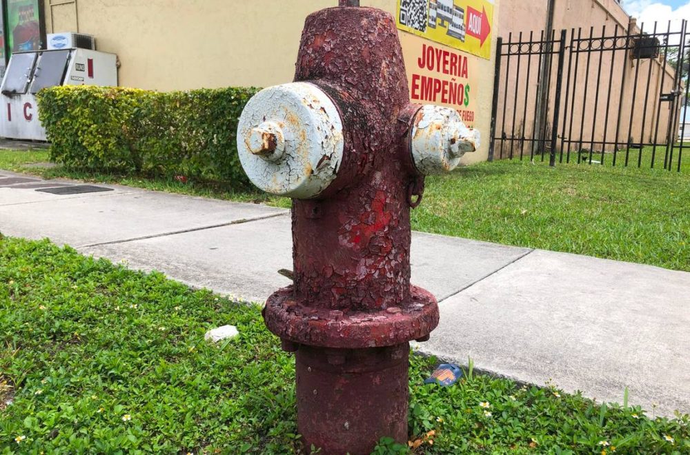 Crisis de hidrantes en Hialeah: El 16 % están fuera de servicio