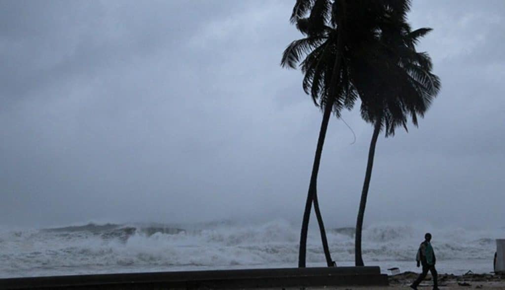Huracán Ian inunda las calles del sur de Florida y deja más de 200.000 personas sin luz