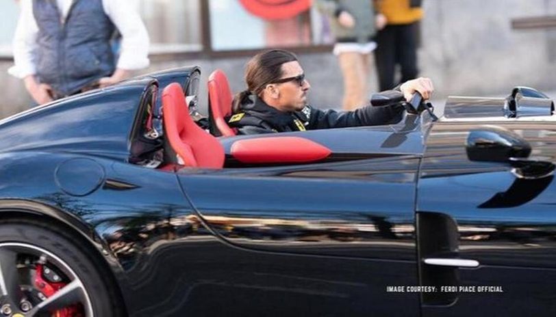 Ibrahimovic está acusado de conducir ilegalmente un lujoso Ferrari (video)