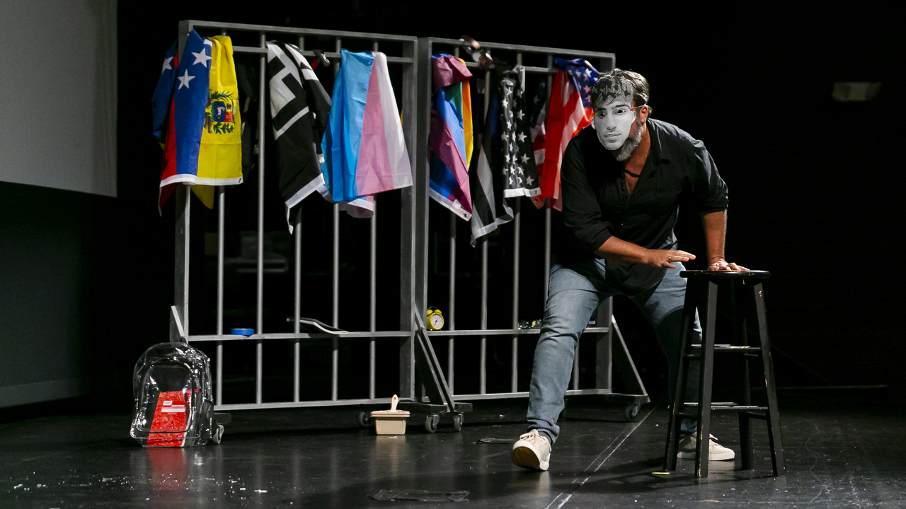 Estrenan en Miami Beach el show de One-man creado por un padre de las víctimas de Parkland