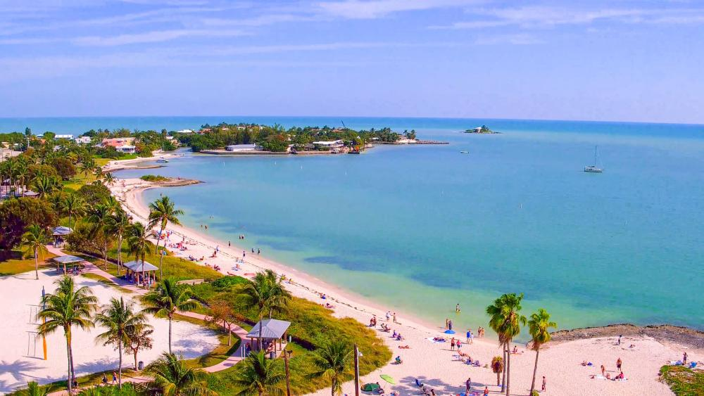 sombrero beach
