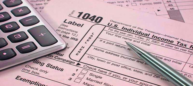 Contribuyentes pueden verificar cifras con calculadora de retención del IRS en línea