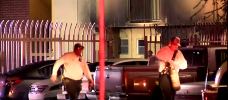 Incendio afecta complejo de apartamentos en Miami-Dade