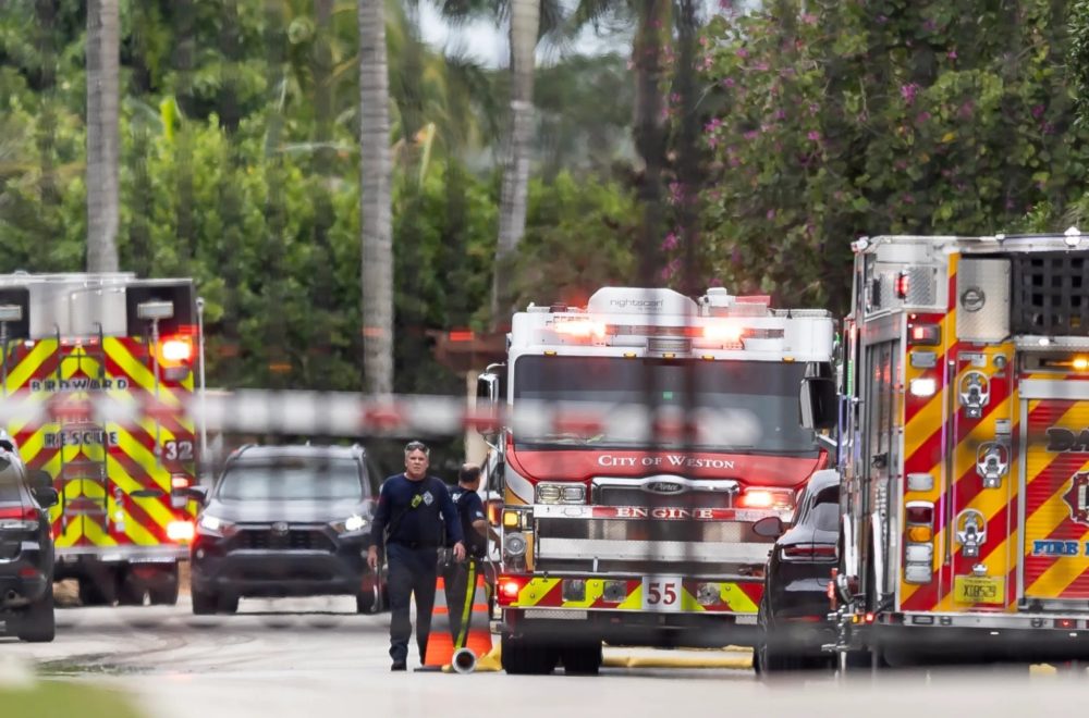 Tragedia en Southwest Ranches: Incendio consume casa de Tyreek Hill, estrella de Miami Dolphins