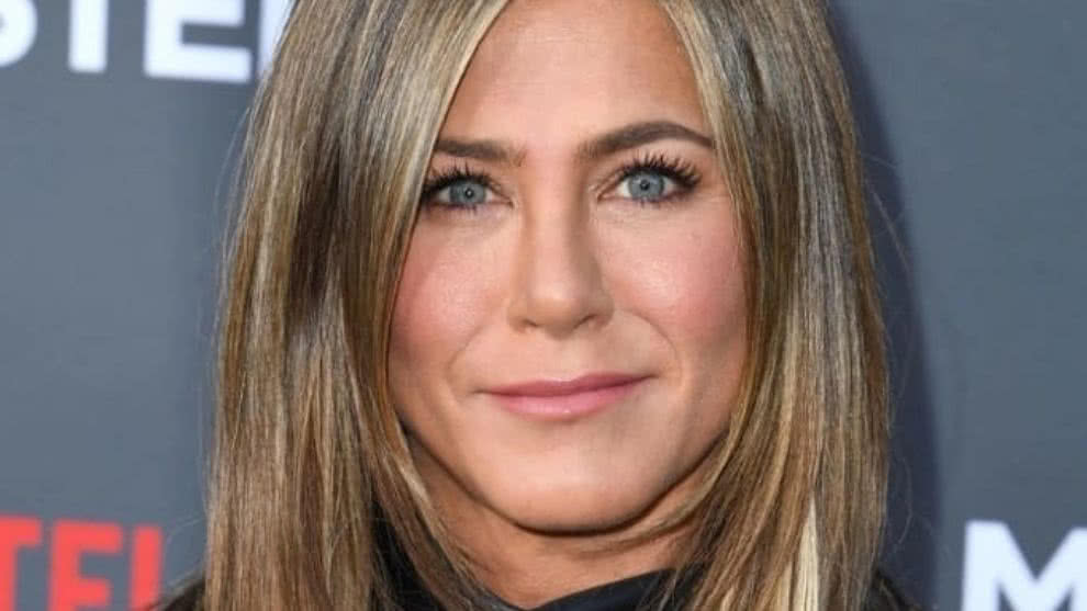 Jennifer Aniston pide usar mascarillas con conmovedora imagen (Fotos)