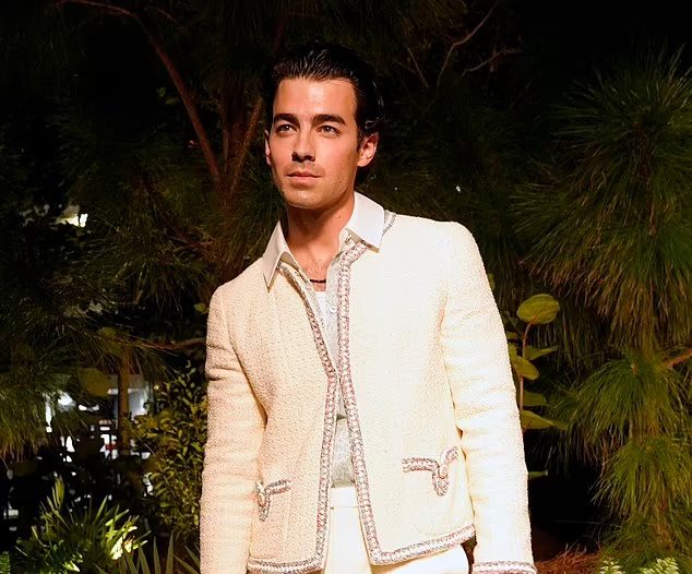 Joe Jonas stole all eyes at the Chanel No. 5 event in Miami