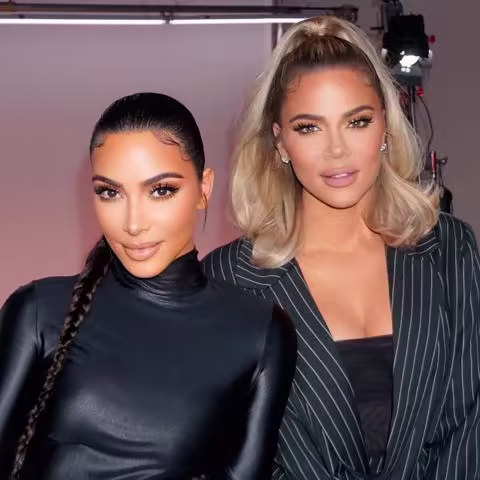 Kim y Khloé Kardashian son comparadas por sus entre piernas