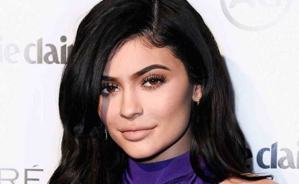 Revelan imagen inédita de Kylie Jenner sin maquillaje