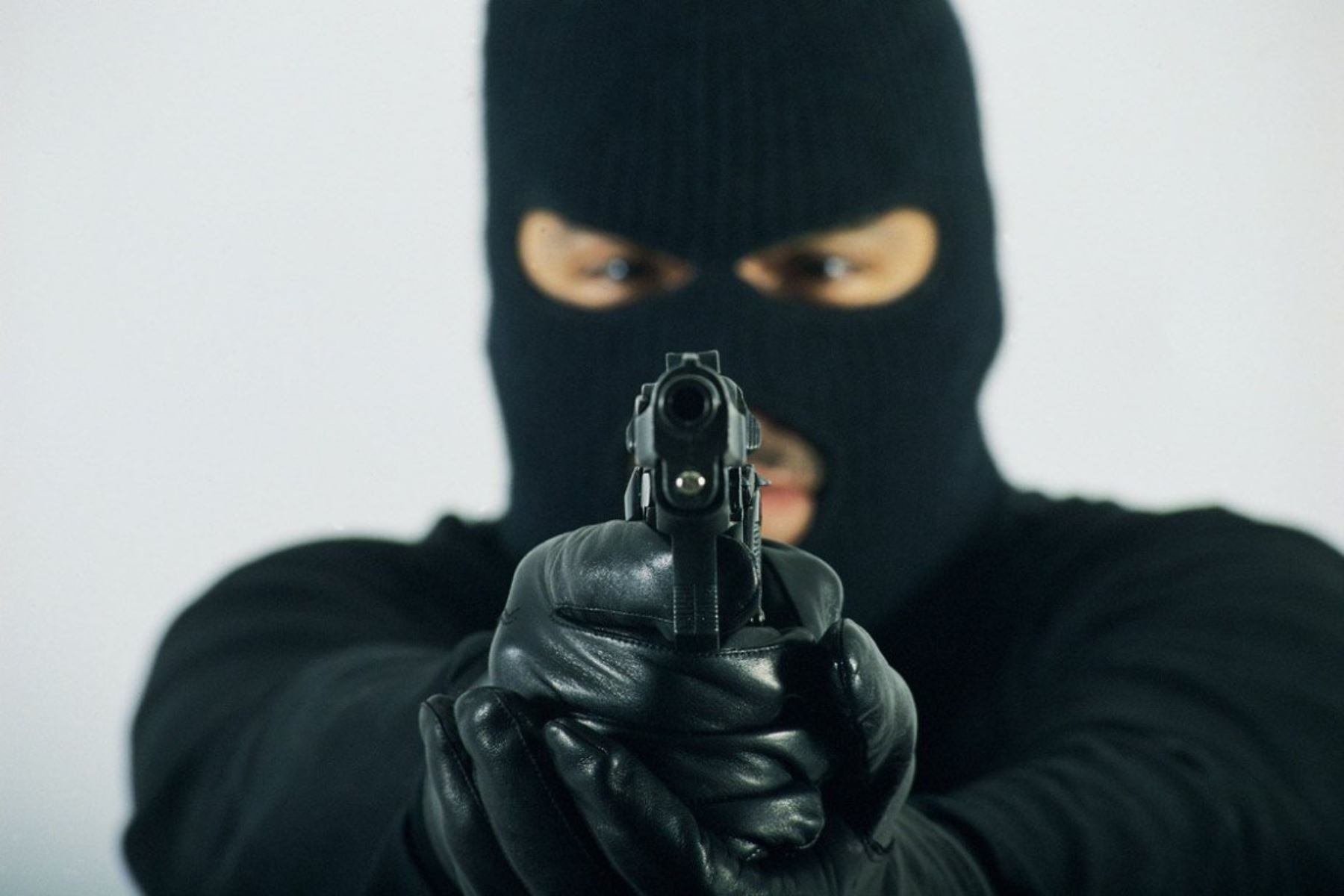 ‘El robo del hombre araña’: conozca el nuevo método utilizado por un ladrón en Miami
