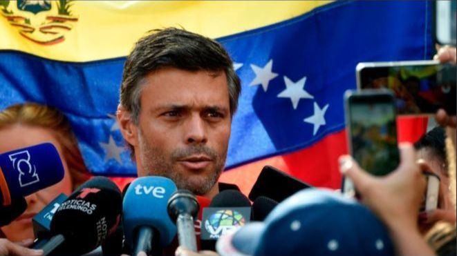 Luego de escapar de Venezuela Leopoldo López se pronunció por Twitter