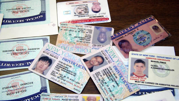 ICE accede a datos personales de solicitantes de licencias de conducir