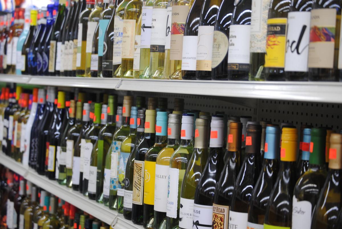 Las autoridades de Miami Beach anunciaron la prohibición de la venta de alcohol