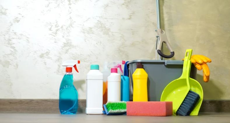 ¡Atención! Nunca mezcles estos 6 productos de limpieza para no poner en peligro tu salud
