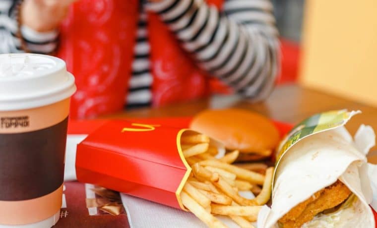 McGold Card: La tarjeta que te permite comer gratis en McDonald’s de por vida