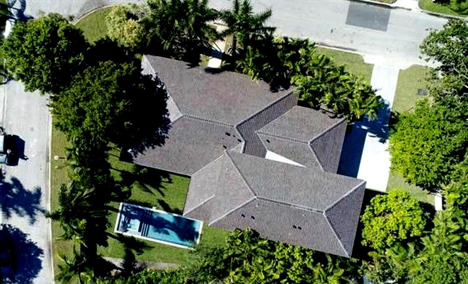 ¡Aproveche ! Enrique Iglesias y Anna Kournikova rebajan el precio de su mansión de Miami