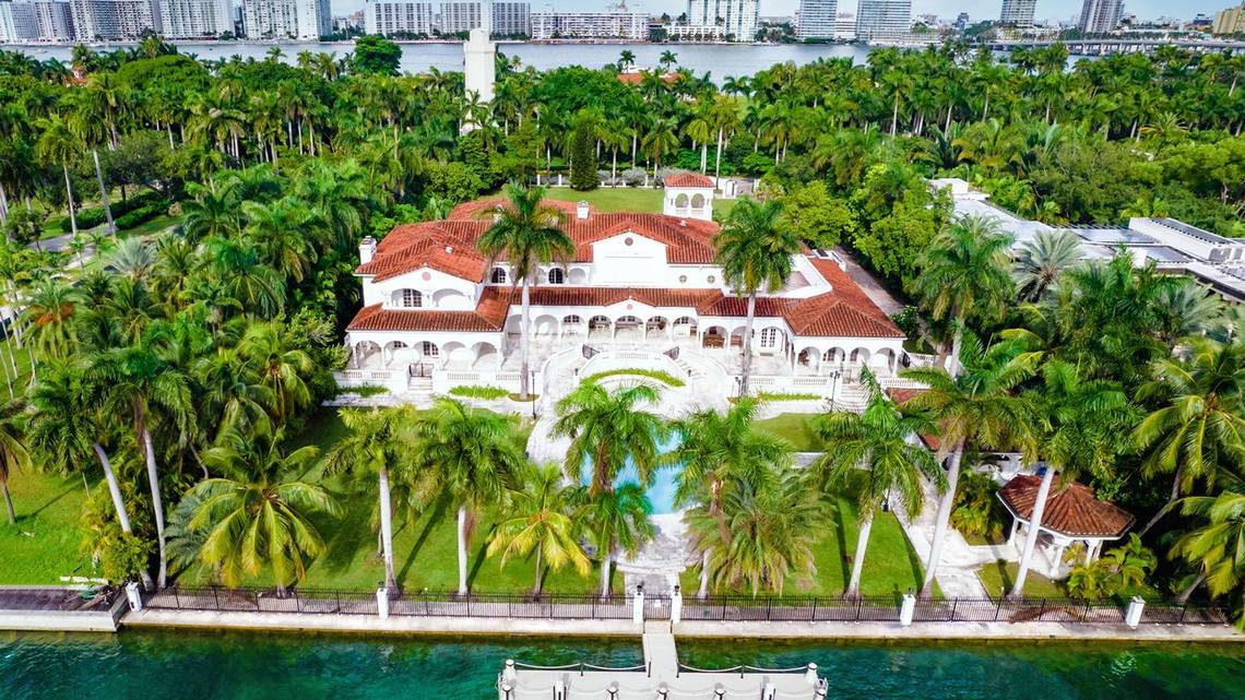 Multimillonario compró mansión de $75 millones en Star Island