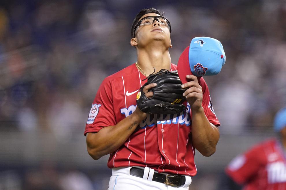 Gran salida de Luzardo le dio la victoria a los Marlins en el penútimo juego de la temporada