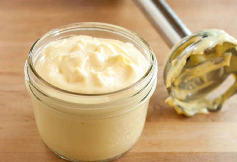 Prepara rápida y fácilmente la mejor mayonesa casera sin huevo