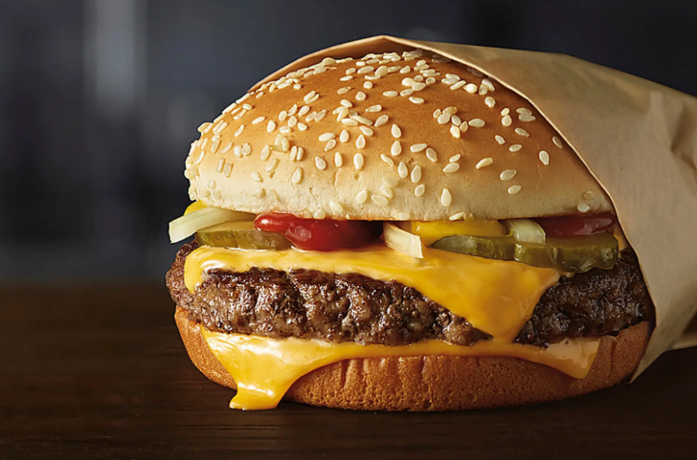 Vuelve el cuarto de libra a McDonald’s tras descartar E. coli en sus carnes