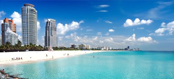 Miami Beach prohíbe los cigarrillos en playas y parques a partir de 2023