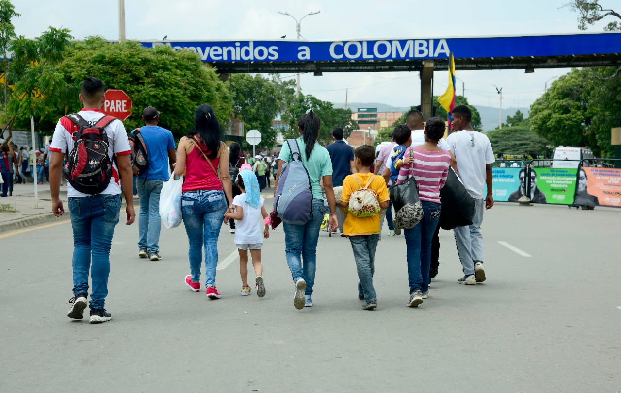 EE.UU. empieza a trasladar silenciosamente a migrantes venezolanos a Colombia