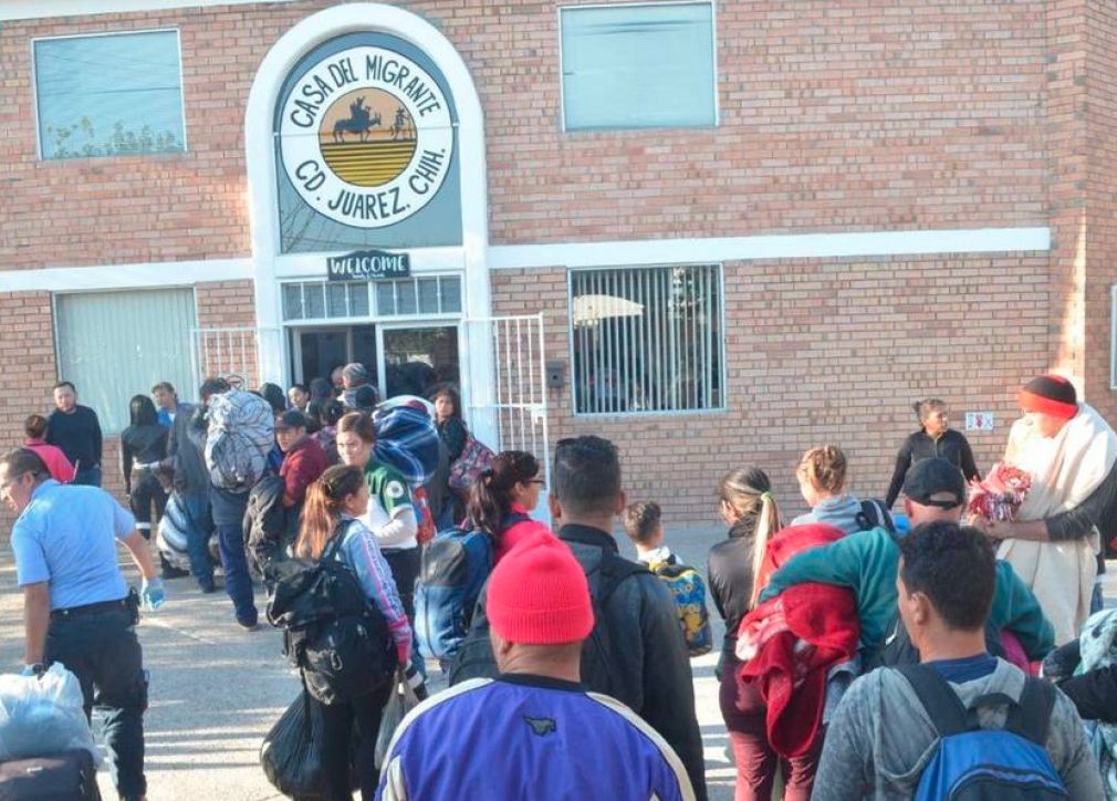 Cubanos devueltos deben esperar en México mientras solicitan asilo en Estados Unidos