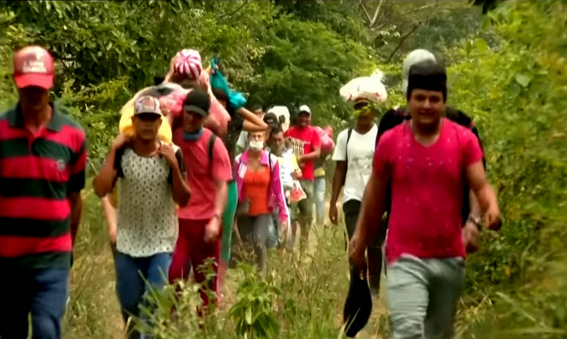 AP: Migrantes venezolanos…el largo regreso a casa