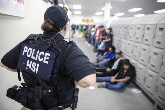 Miami: Limitarán los arrestos de migrantes en zonas públicas
