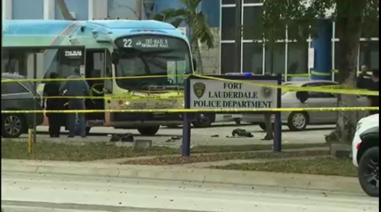 La conductora de un autobús salvó la vida de algunos pasajeros en medio de un tiroteo
