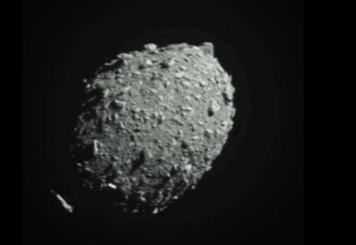 Éxito rotundo: Nave de la NASA se estrelló con éxito contra un asteroide