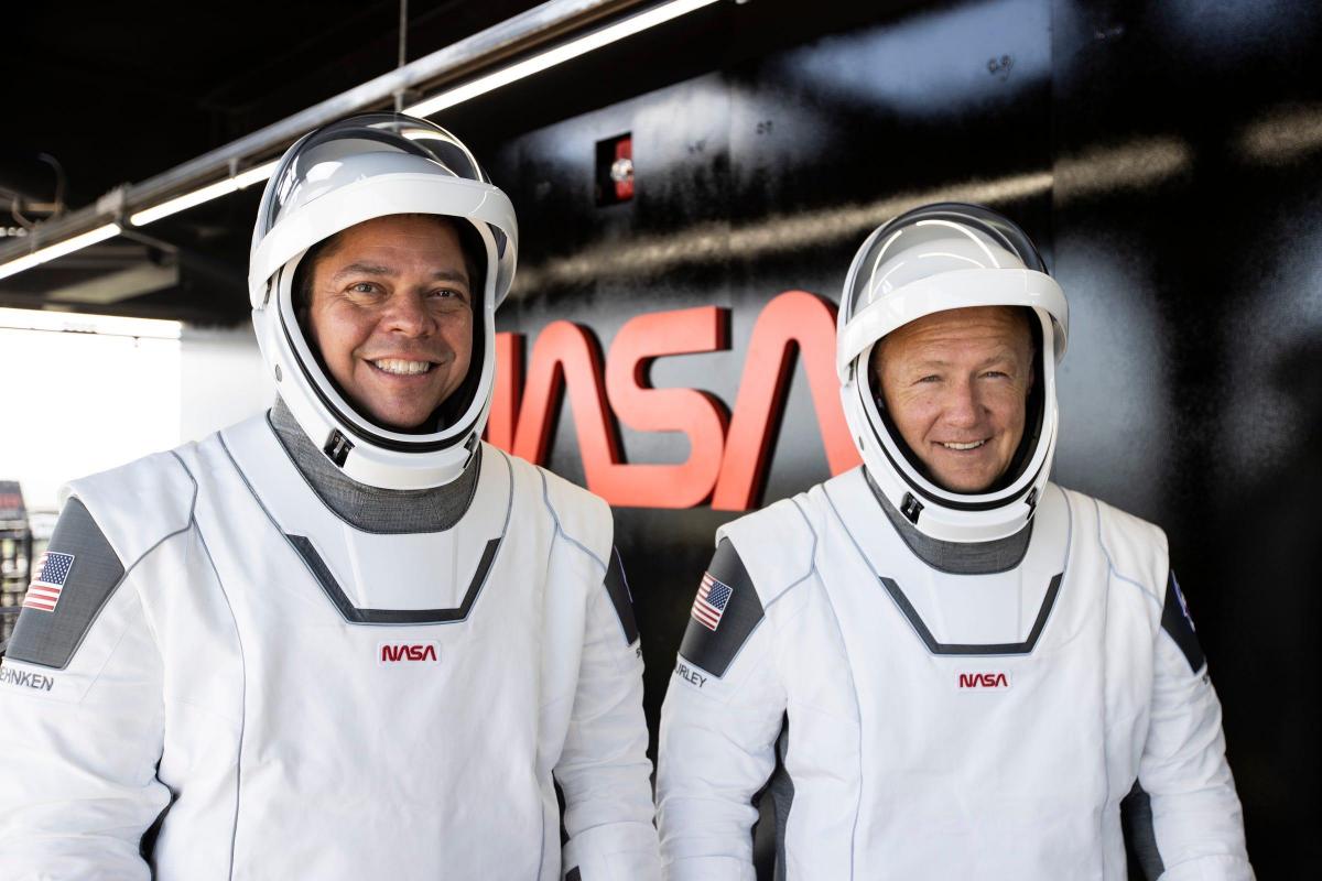 Este miércoles dos astronautas de la NASA serán los primeros en volar en la nave espacial SpaceX