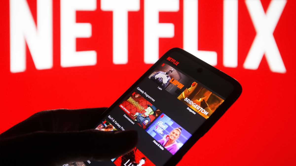 Netflix pierde 200 mil suscriptores y caen sus acciones