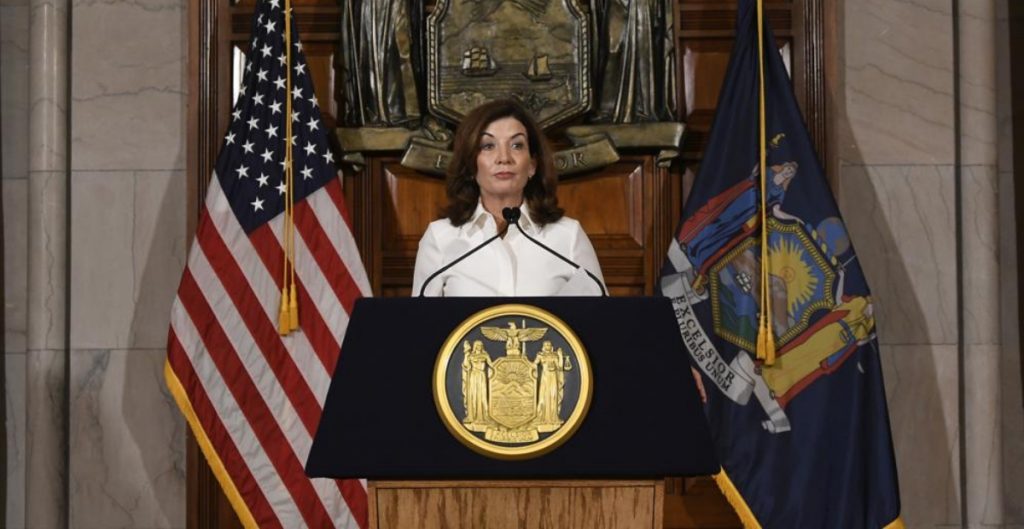 Gobernadora de Nueva York pide declarar desastre mayor por el impacto de Ida