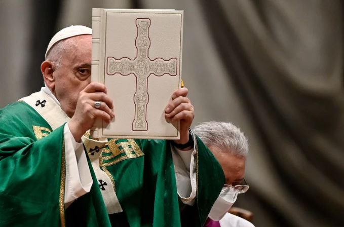 Papa Francisco modificó estructura interna para agilizar los juicios por abusos
