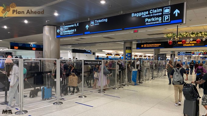 Aeropuerto Internacional de Miami espera alza en el tráfico de pasajeros